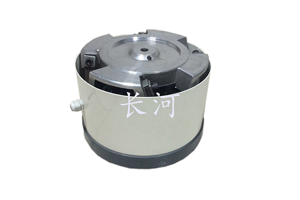 普通底盤(pán)